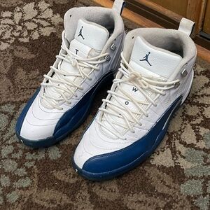 Air Jordan retro 12